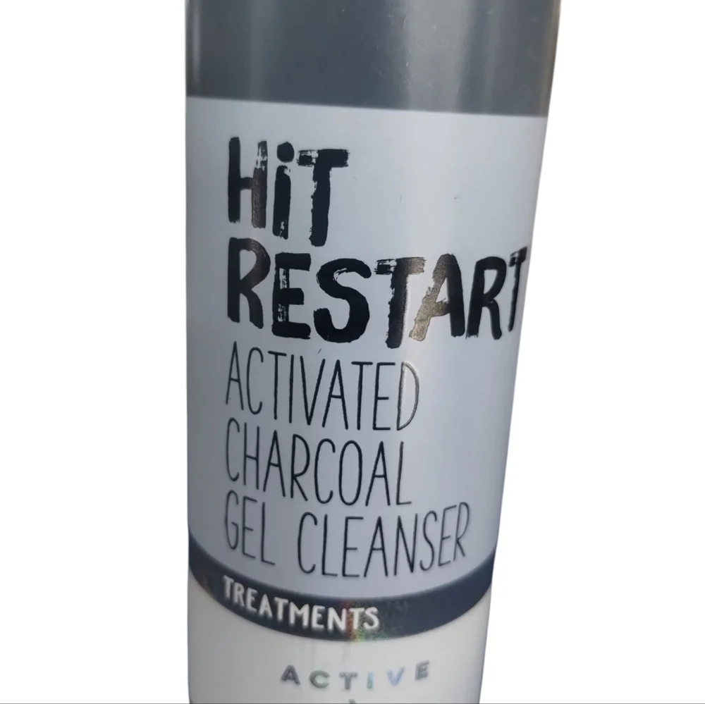 Bath & Body Works DISCONTINUED Hit Restart Activated Charcoal Gel‎ Cleanser